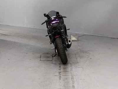 Yamaha YZF-R25 2023