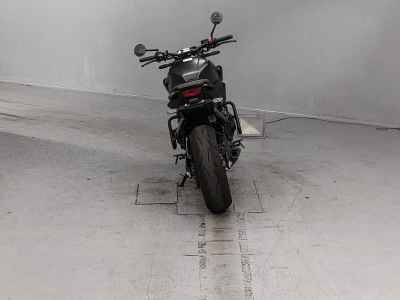 Honda CB650R 2023