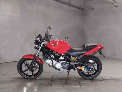 Honda VTR250 2005