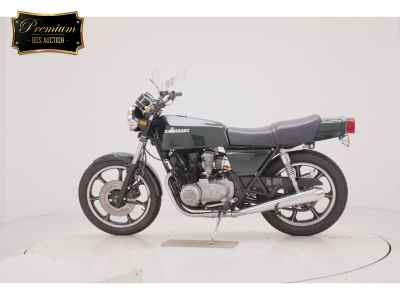 Kawasaki Z400J 2025