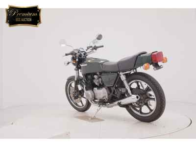 Kawasaki Z400J 2025