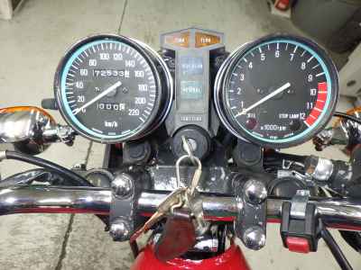 Kawasaki Z500 2025