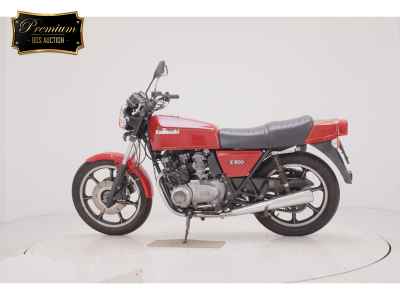 Kawasaki Z500 2025