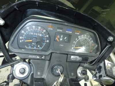 Kawasaki GPZ750 2025