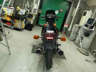 Kawasaki GPZ750 2025