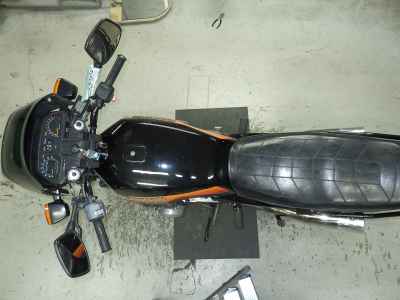 Kawasaki GPZ750 2025