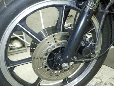 Kawasaki GPZ750 2025