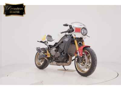Yamaha XSR900 2022