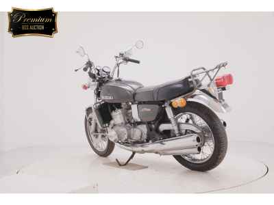 Suzuki GT750 2016