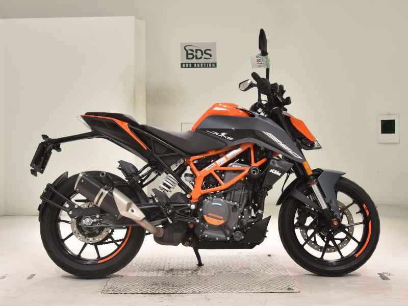 KTM 390 Duke 2023