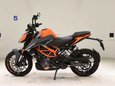 KTM 390 Duke 2023