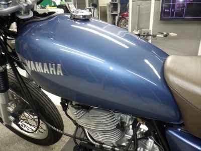Yamaha SR400 2020