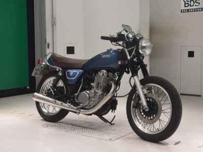 Yamaha SR400 2020
