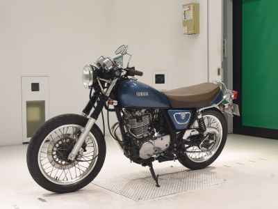 Yamaha SR400 2020
