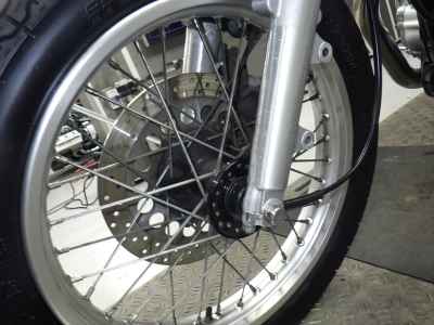 Yamaha SR400 2020