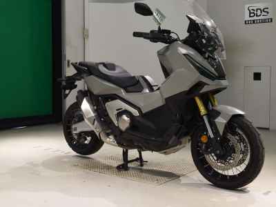 Honda X-Adv 750 2025