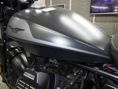 Moto Guzzi V9 Bobber 2022
