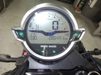 Moto Guzzi V9 Bobber 2022