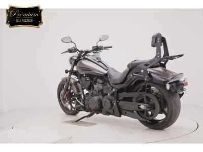 Yamaha XV1900 Raider 2014