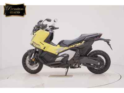 Honda X-Adv 750 2025