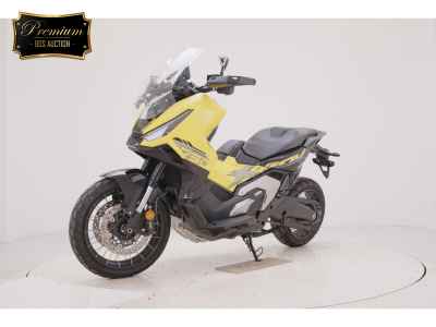 Honda X-Adv 750 2025
