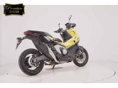 Honda X-Adv 750 2025