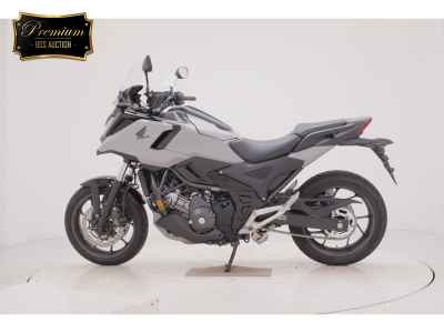 Honda NC750X DCT 2025