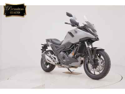Honda NC750X DCT 2025