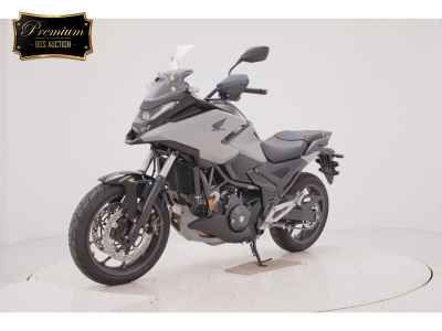 Honda NC750X DCT 2025