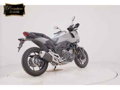 Honda NC750X DCT 2025