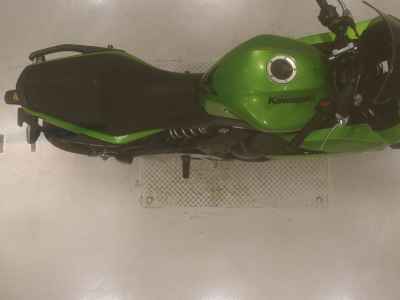 Kawasaki Ninja 400R 2012