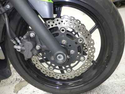 Kawasaki Ninja 400R 2012