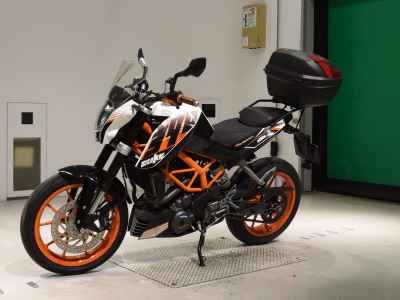 KTM 390 Duke 2016