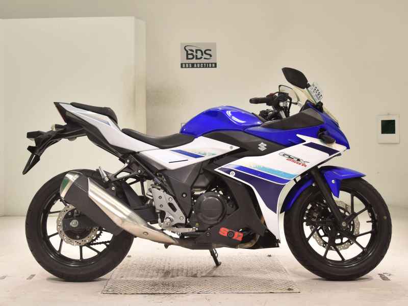 Suzuki GSX250R