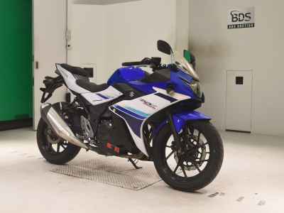 Suzuki GSX250R