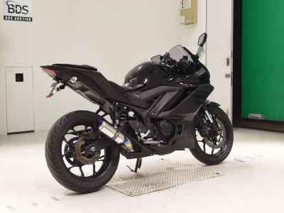 Yamaha YZF-R25 2020