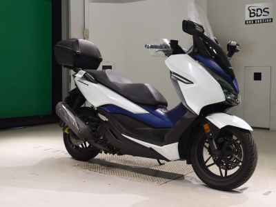 Honda Forza 2018