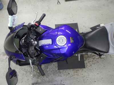 Yamaha YZF-R25 2021