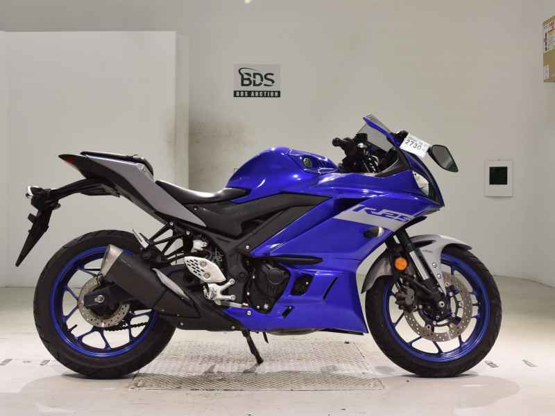 Yamaha YZF-R25 2021