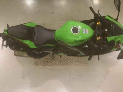 Kawasaki Ninja ZX-4RR 2024