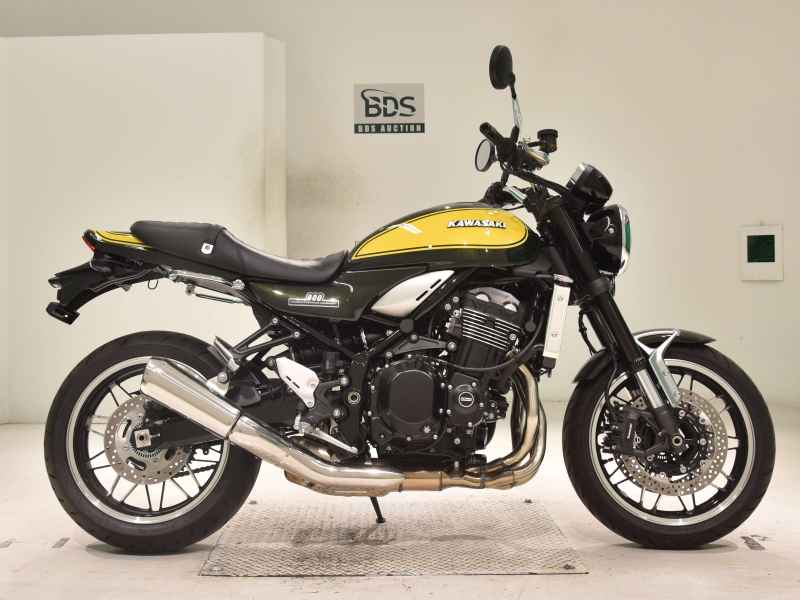 Kawasaki Z900RS 2024