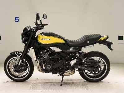 Kawasaki Z900RS 2024
