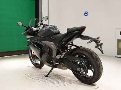 Triumph Daytona 660 2024