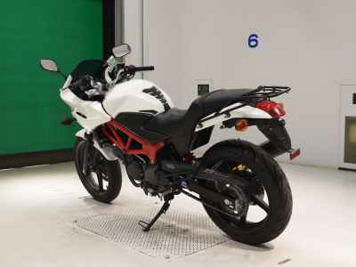 Honda VTR250F 2013