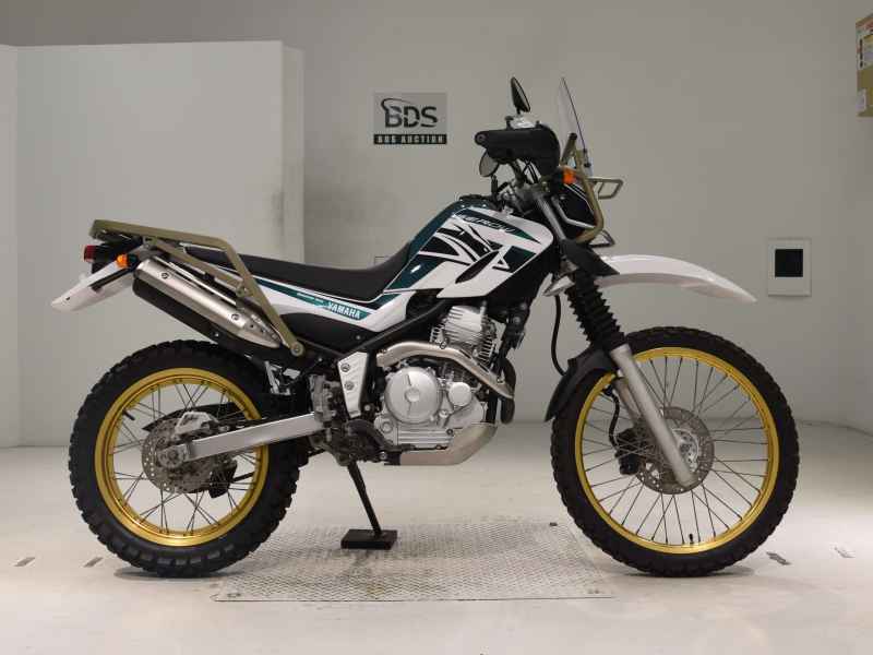 Yamaha XT250 Serow 2016