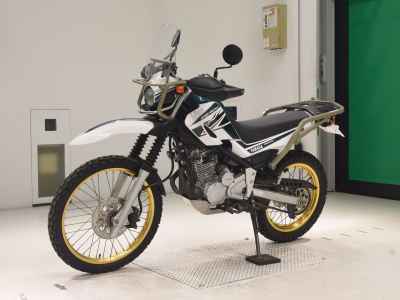 Yamaha XT250 Serow 2016