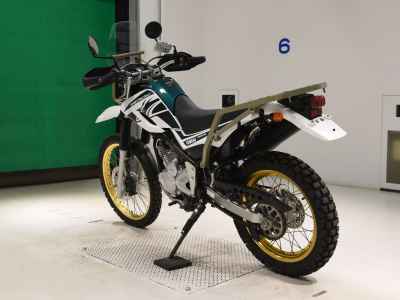 Yamaha XT250 Serow 2016