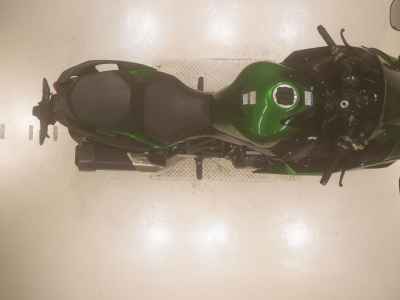 Kawasaki Ninja H2 SX 2023