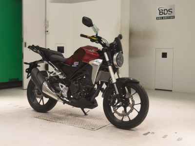 Honda CB250R 2018