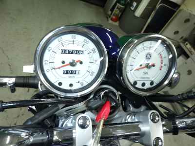 Yamaha SR400 2022